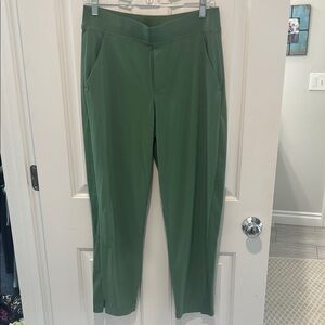 Athleta Forest Green Cropped Pull-On Ankle Pants